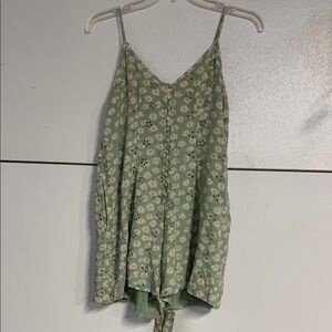 AMERICAN EAGLE WOMENS GREEN EYELET FLORAL ROMPER XS
